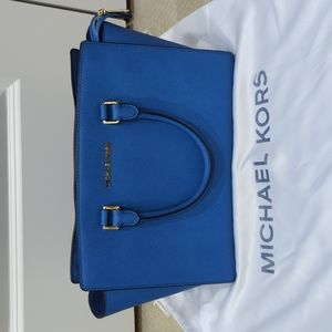 MK Satchel Like New 13 inches wide